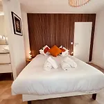 Le Prestige Du Sanctuaire Apartment *